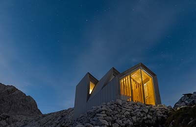 建筑法規(guī)論文